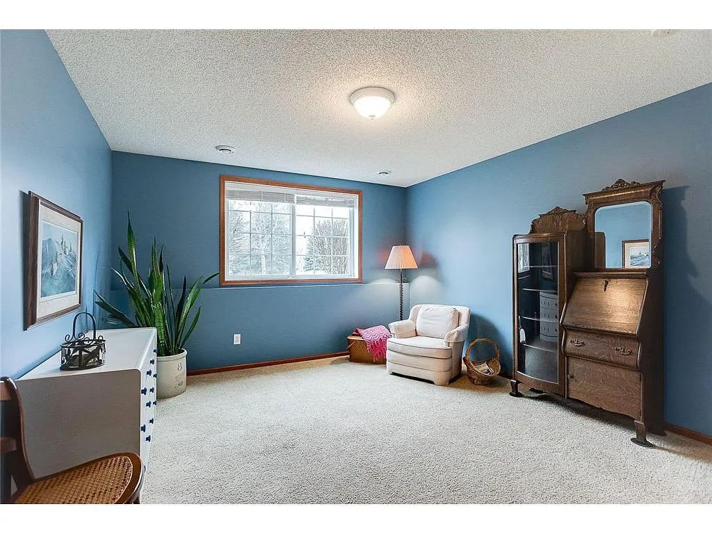 5085 French Drive North – photo 3