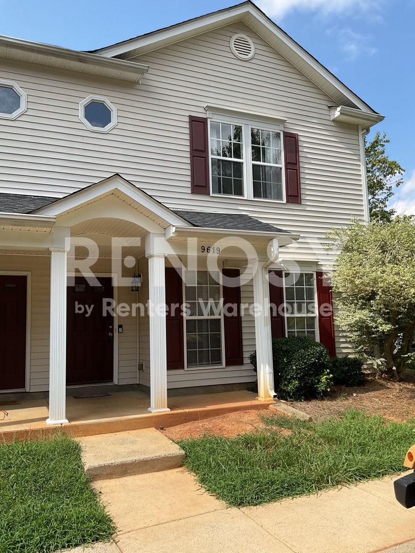 Beautiful 2 bed, 2.5 bath Townhome in Kingstree! – photo 5