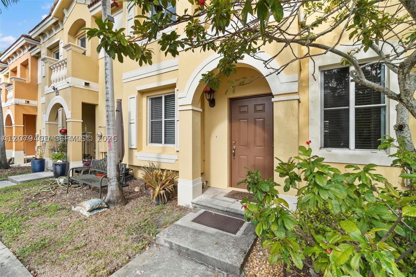 8989 Sw 17Th Ct – photo 3