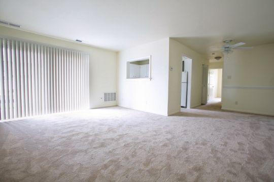East Bay Apartments – photo 2
