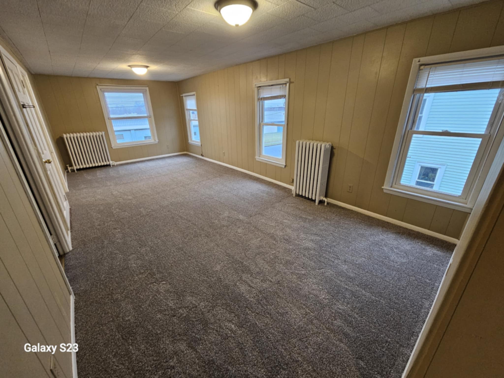 112 Dunning Avenue – photo 4