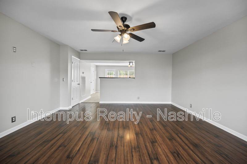 415 Shoshone Pl – photo 4