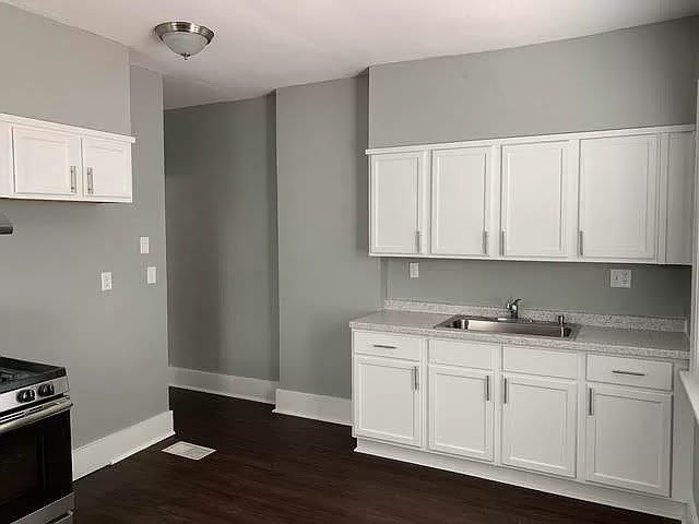 325 N 7th Street – photo 2