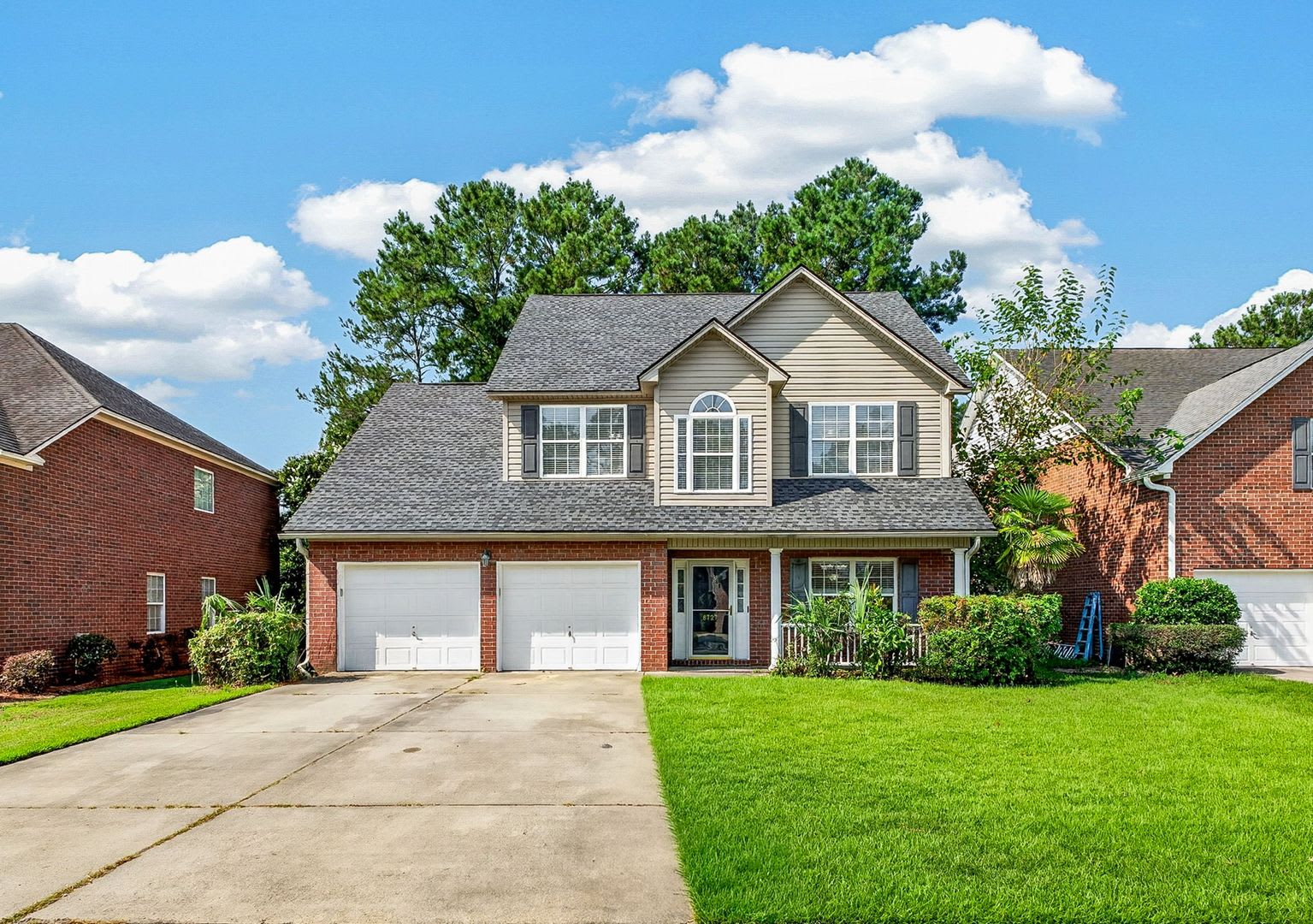 Pond-View Home with Spacious Yard – photo 2
