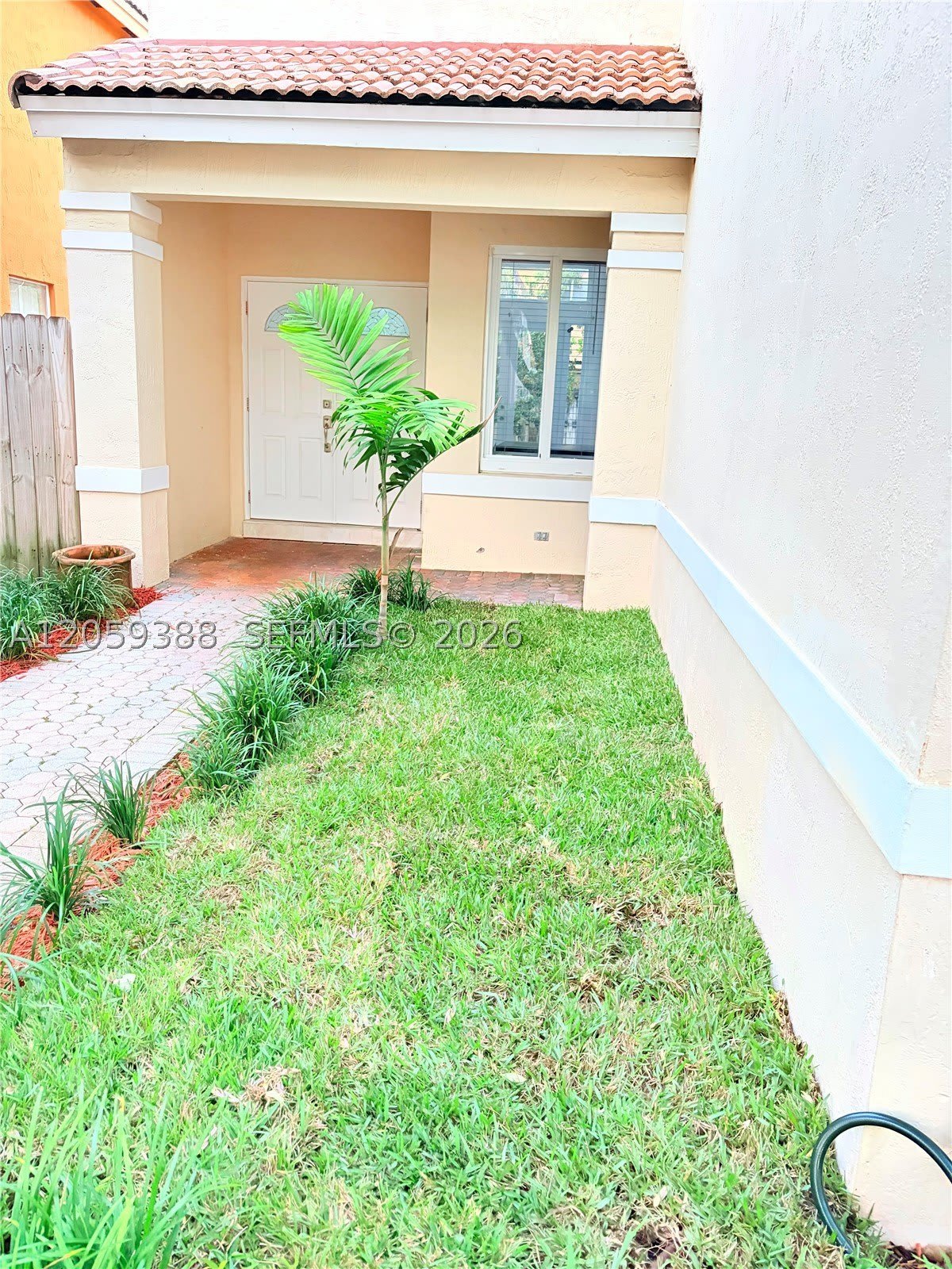 1581 SW 106 AVE – photo 2