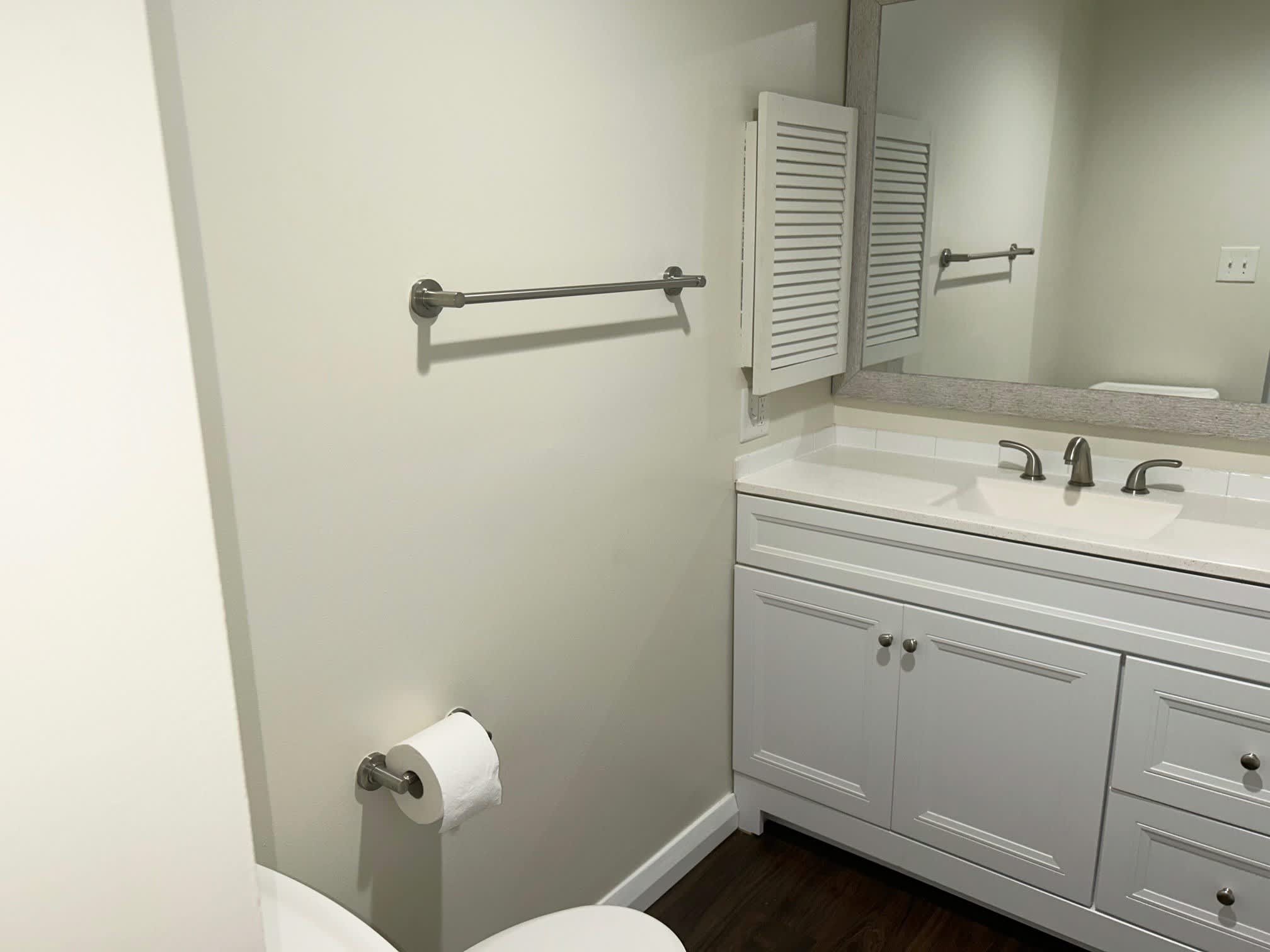 155 W Main St – photo 4