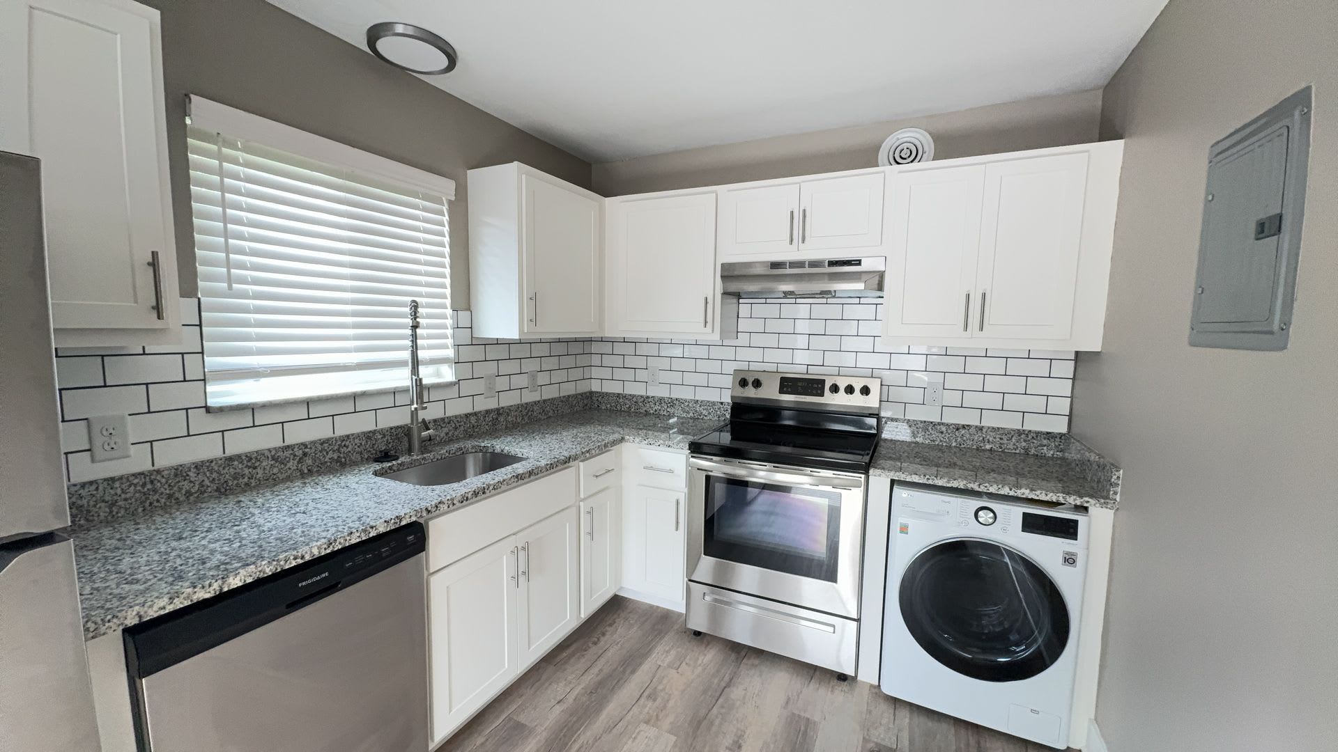 Maxwell Terrace – photo 2