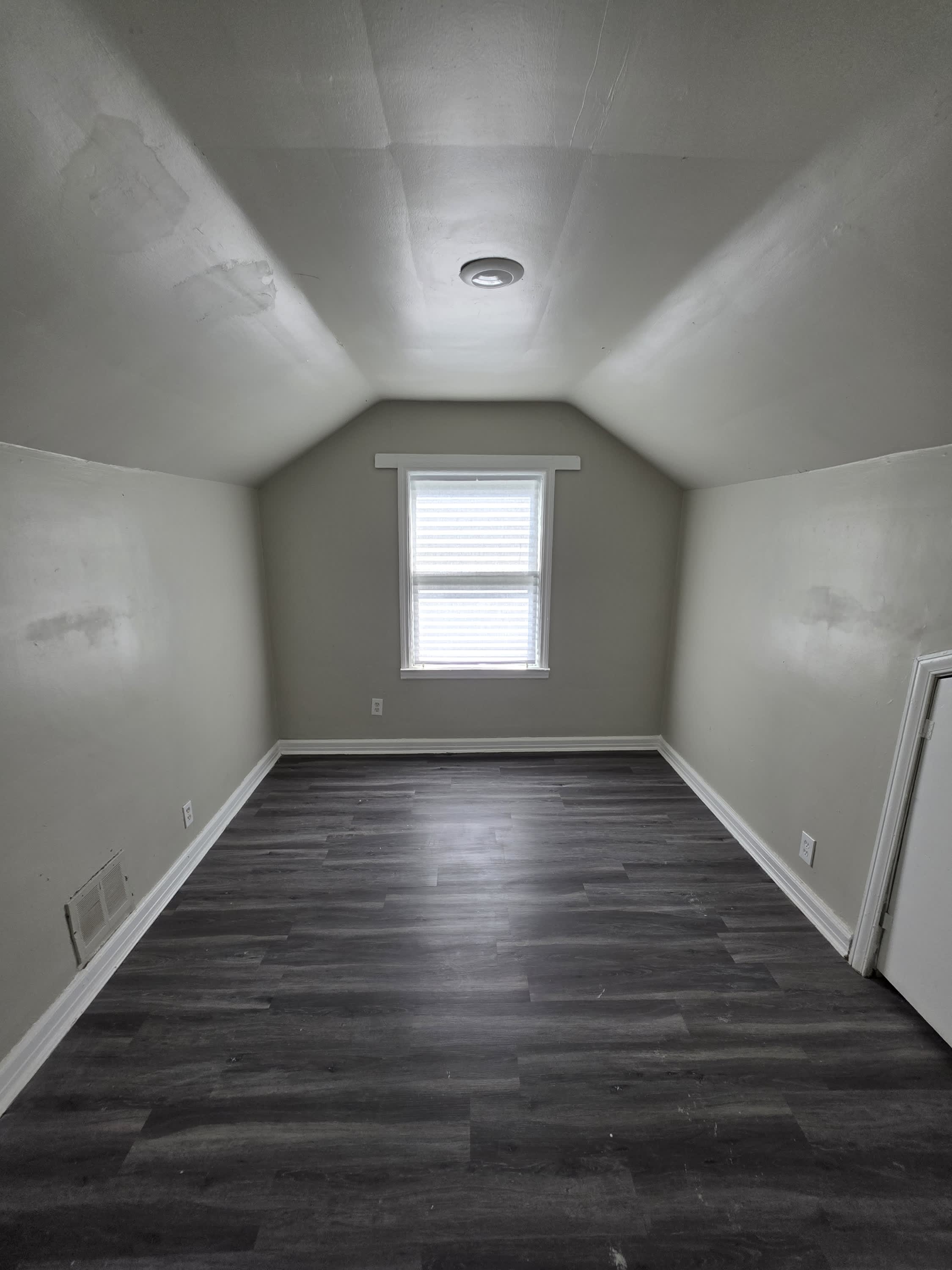 15448 Log Cabin Street – photo 3