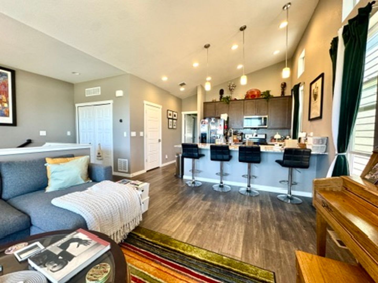 IMMACULATE NORTH END TOWNHOME! – photo 5