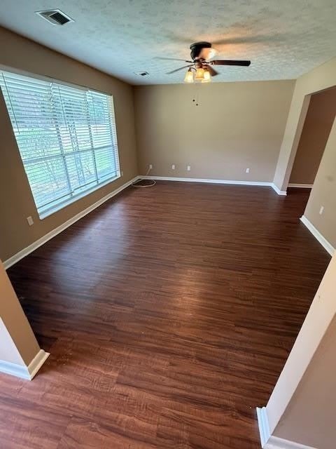 1601 Salmon Dr – photo 5