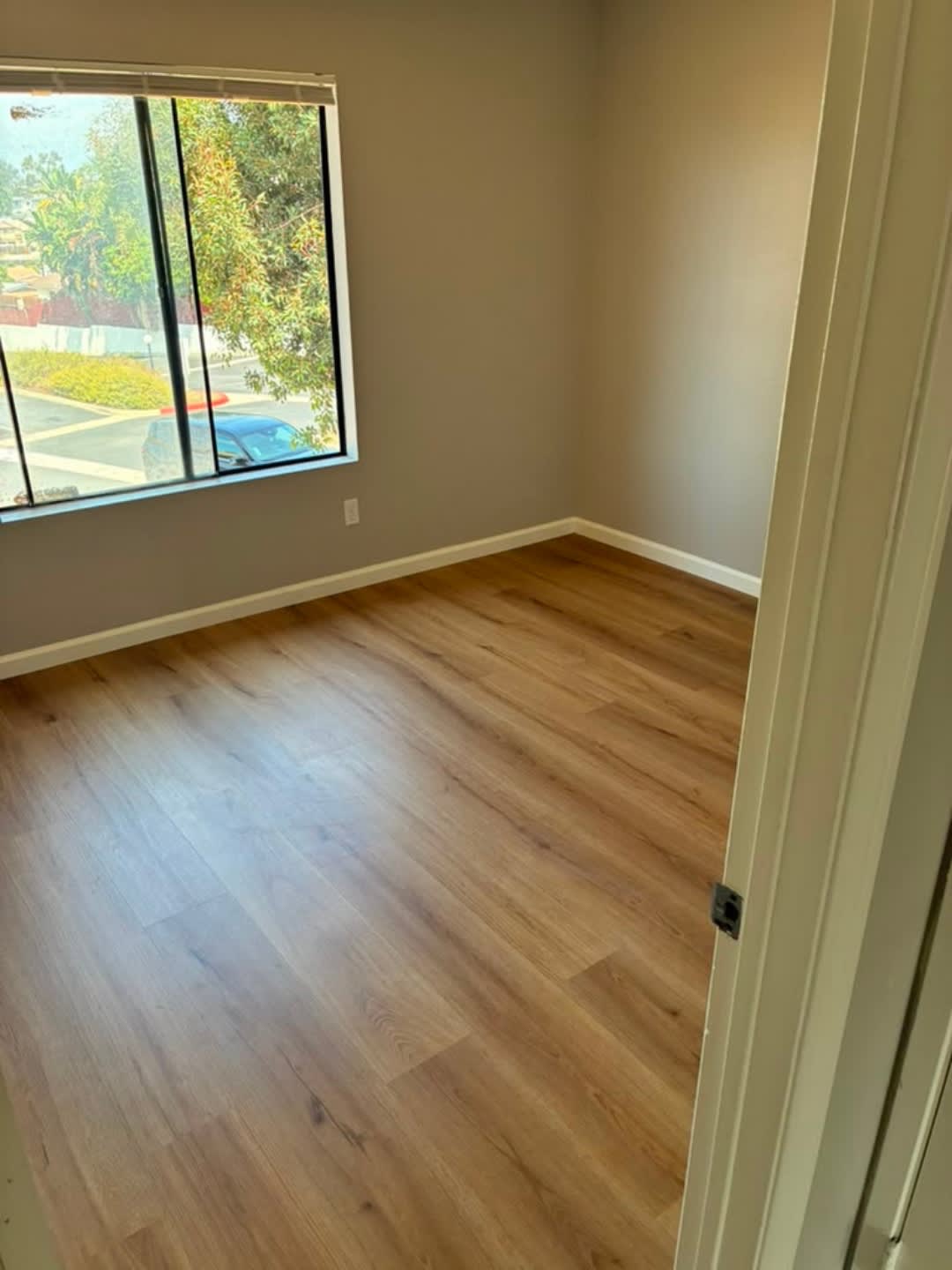1685 Melrose Ave. – photo 3