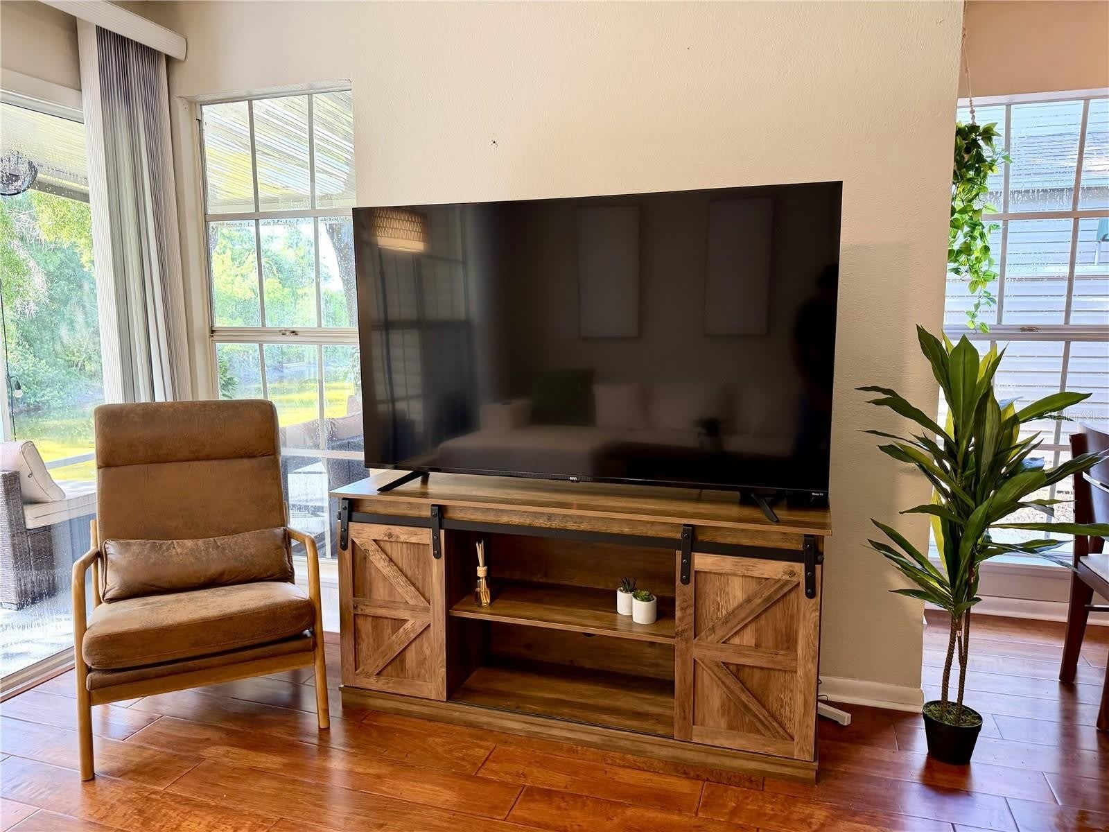 6905 LAKE PLACE Court – photo 5