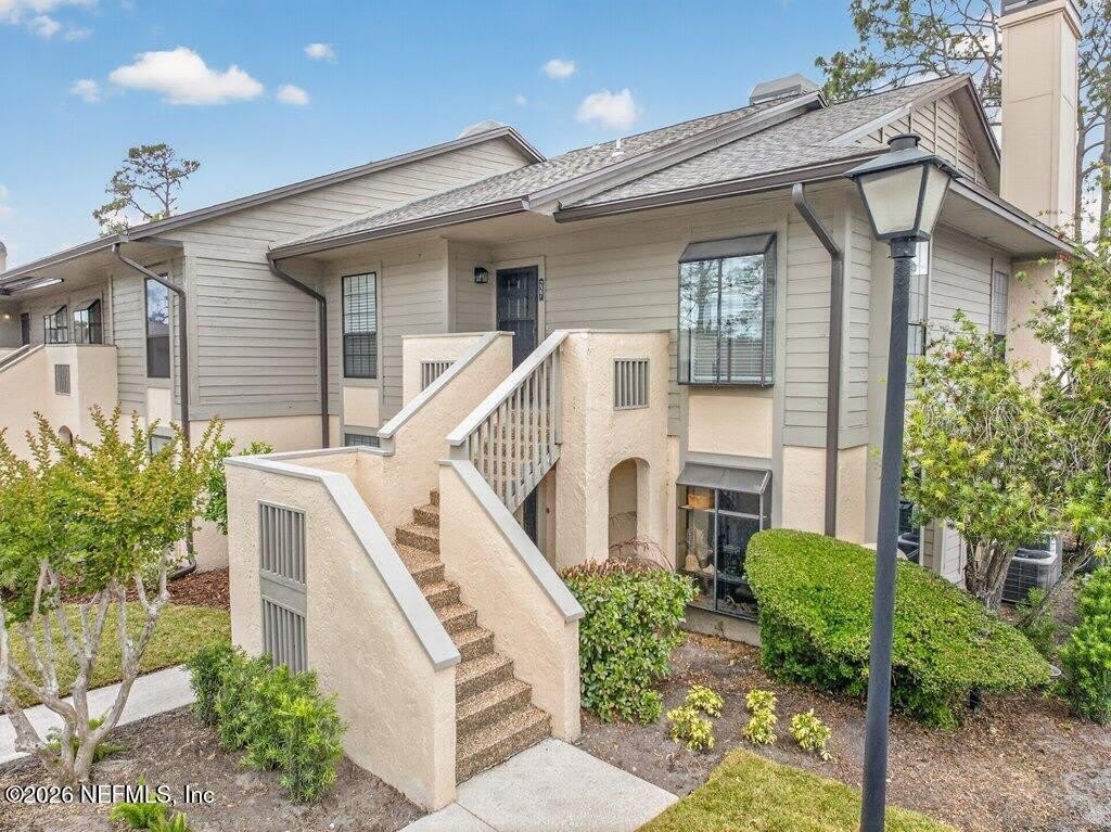 227 CRANES LAKE Drive – photo 1