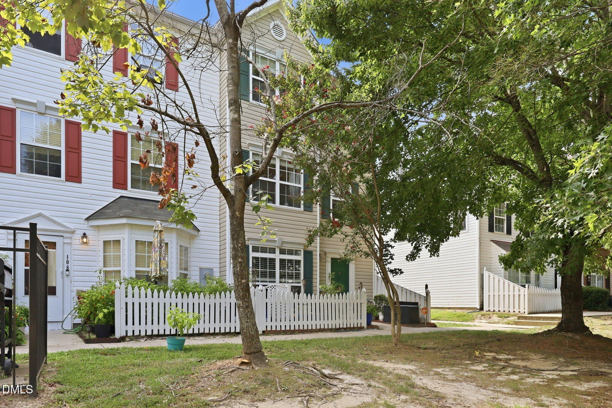 8640 Neuse Landing Lane – photo 1