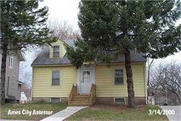 5 Bedroom Home in Campus Area – photo 1
