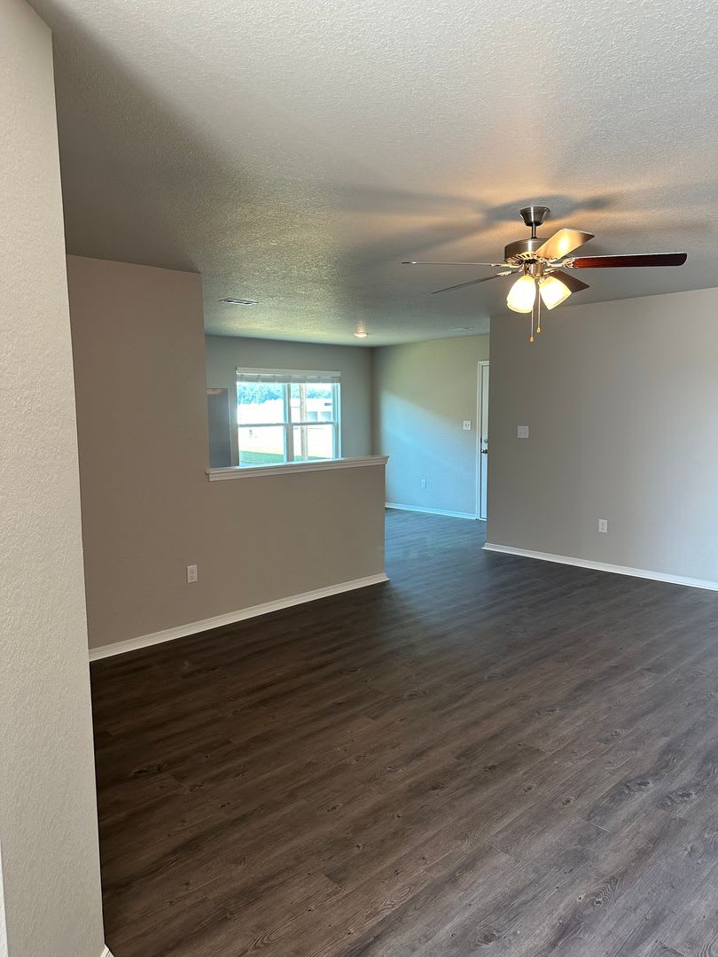 Pre-Leasing Now! – photo 5