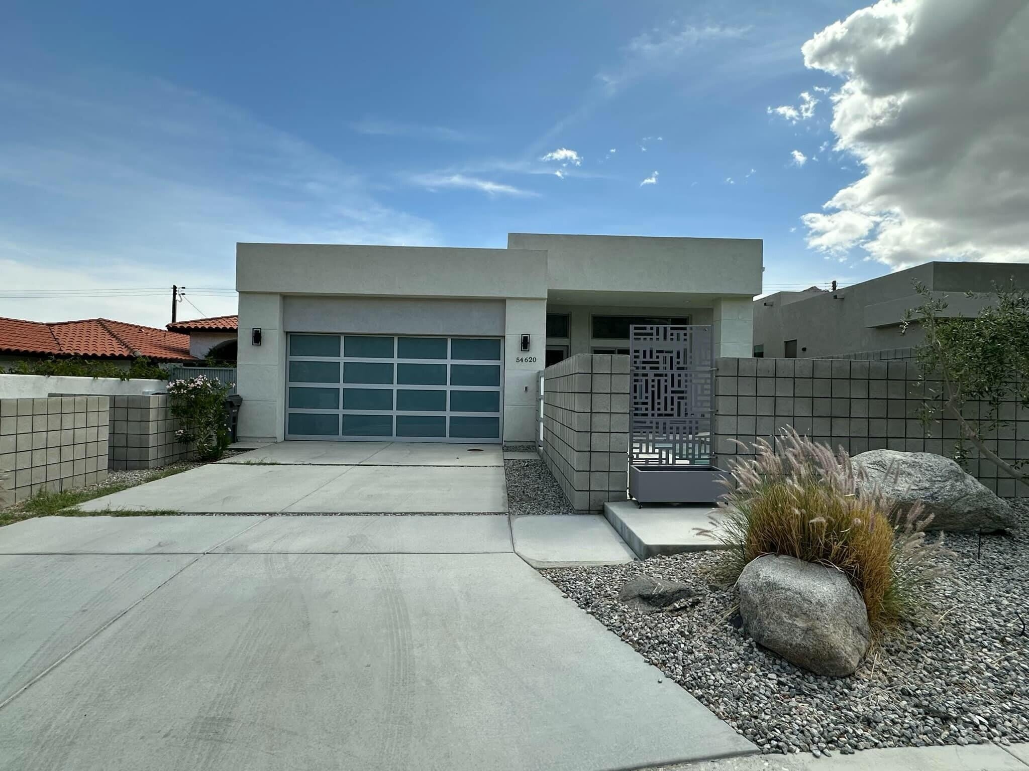 54620 Avenida Juarez – photo 2