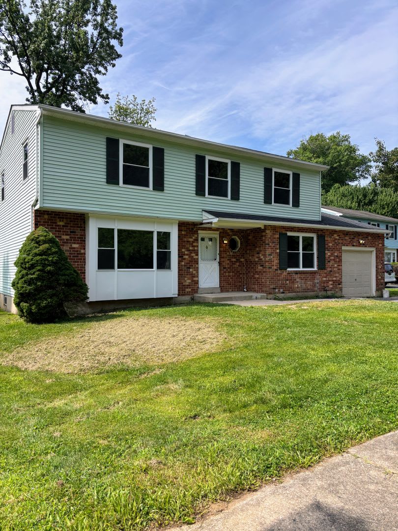 Remodeled 4bed/2Bth in Newark- Showing Friday 8/28 6pm-6:15 – photo 2