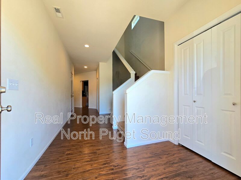 8621 12th St SE – photo 3
