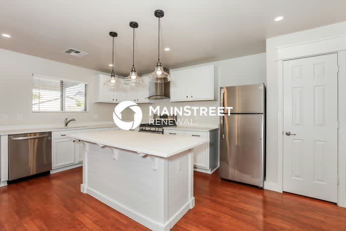 1658 East Anastasia Street – photo 4