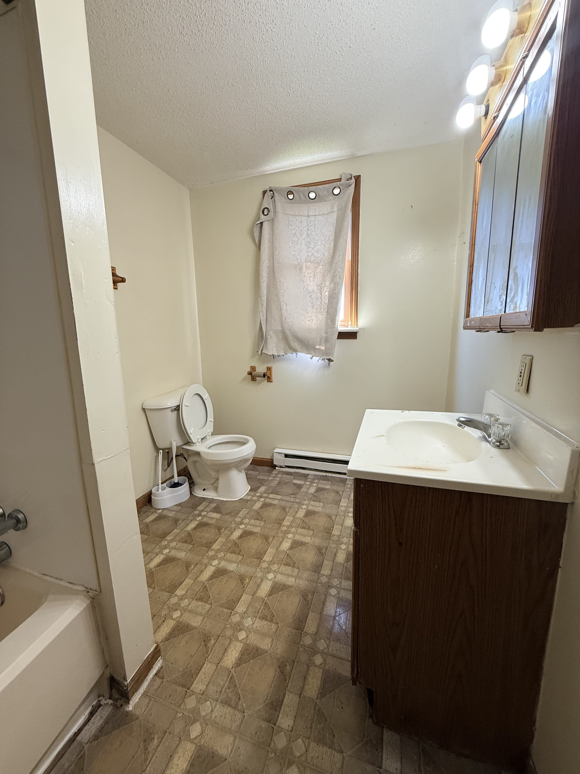 319 1/2 N McDonel St – photo 3