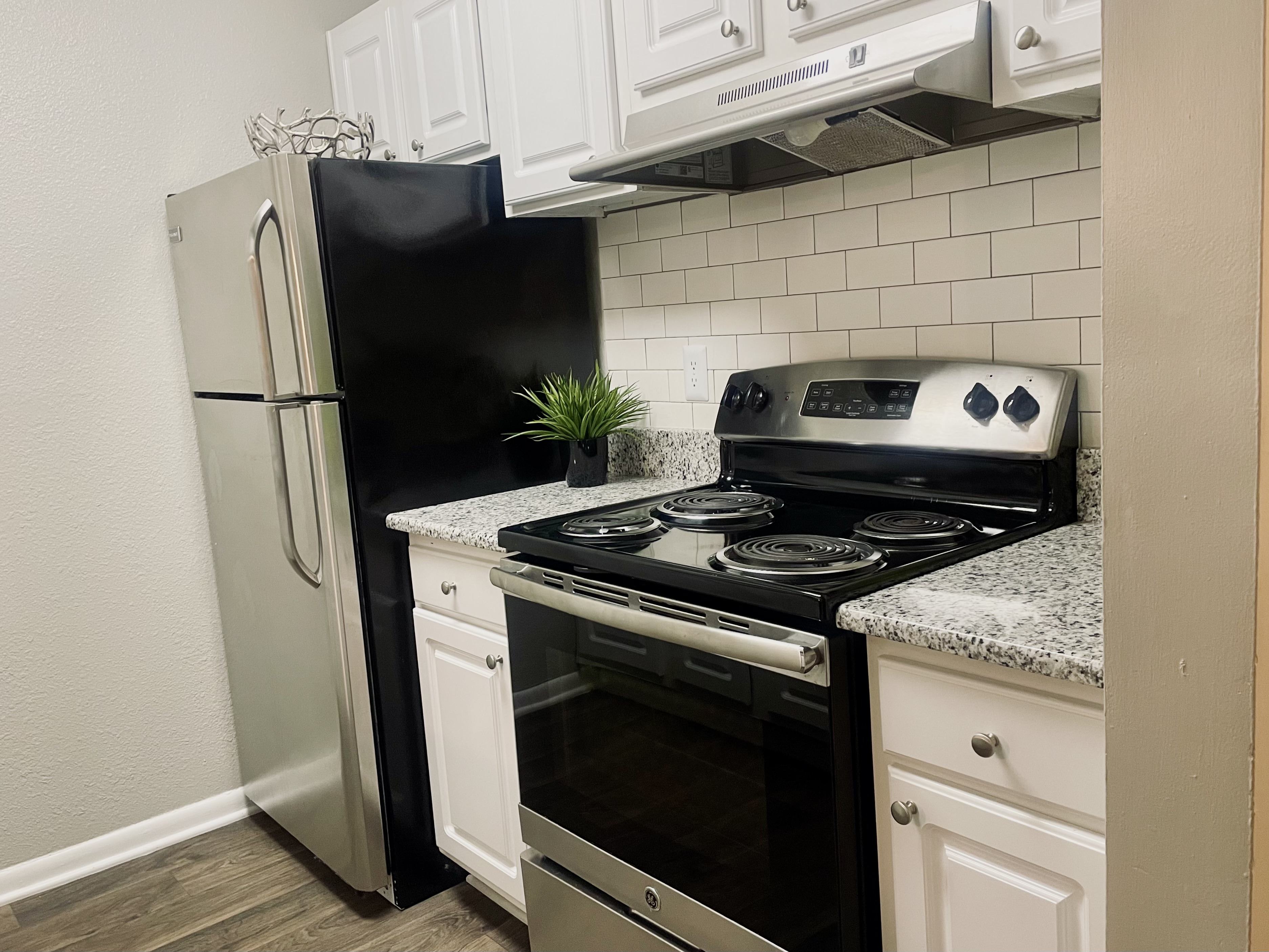 The Pointe at Irving Park – photo 4