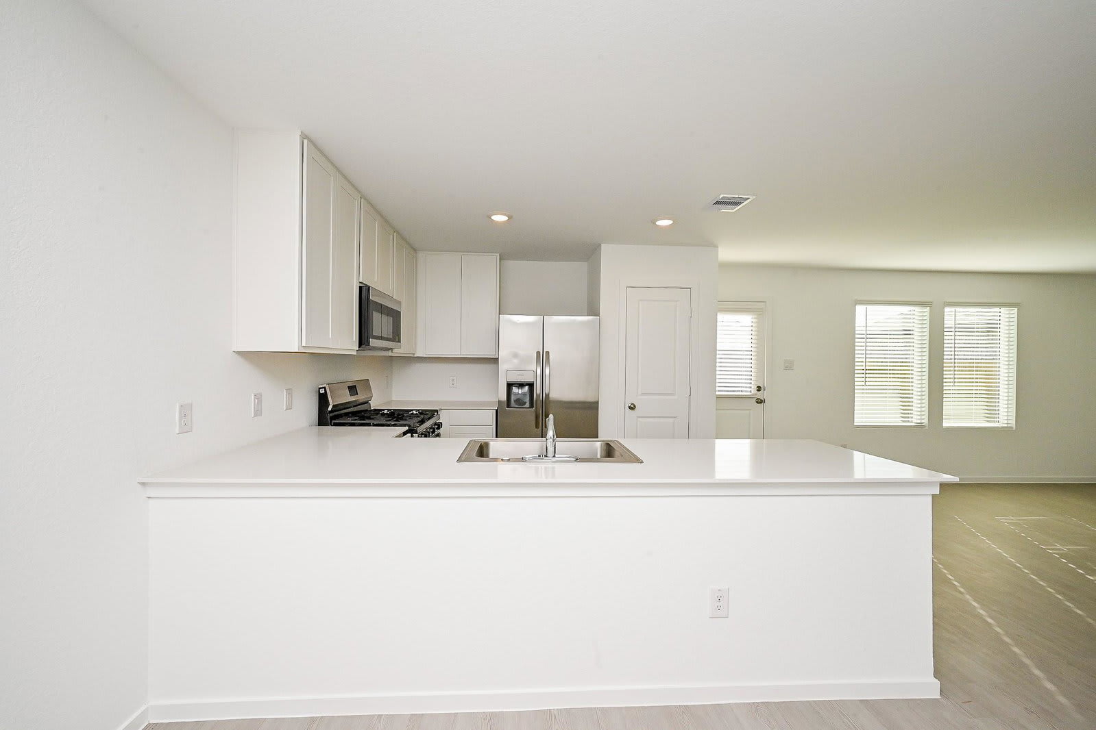 5631 Pearl Vista Drive – photo 3