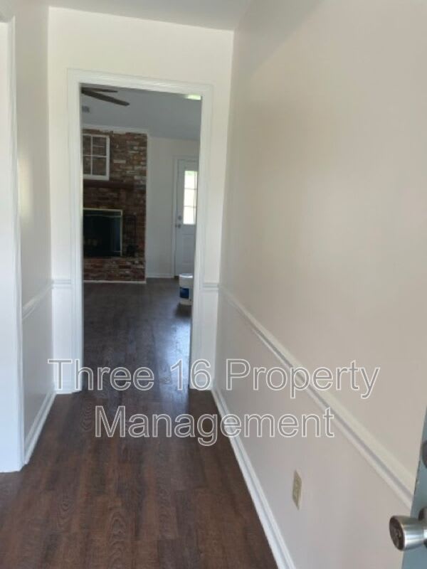4207 Fairfield Cir – photo 3