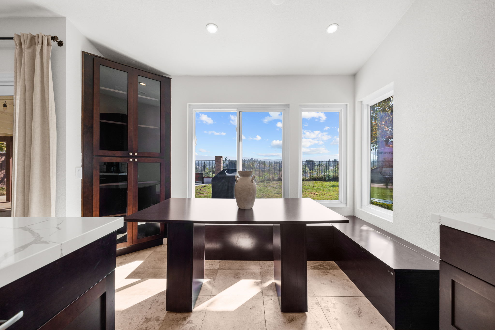 5223 Robinwood Dr – photo 4