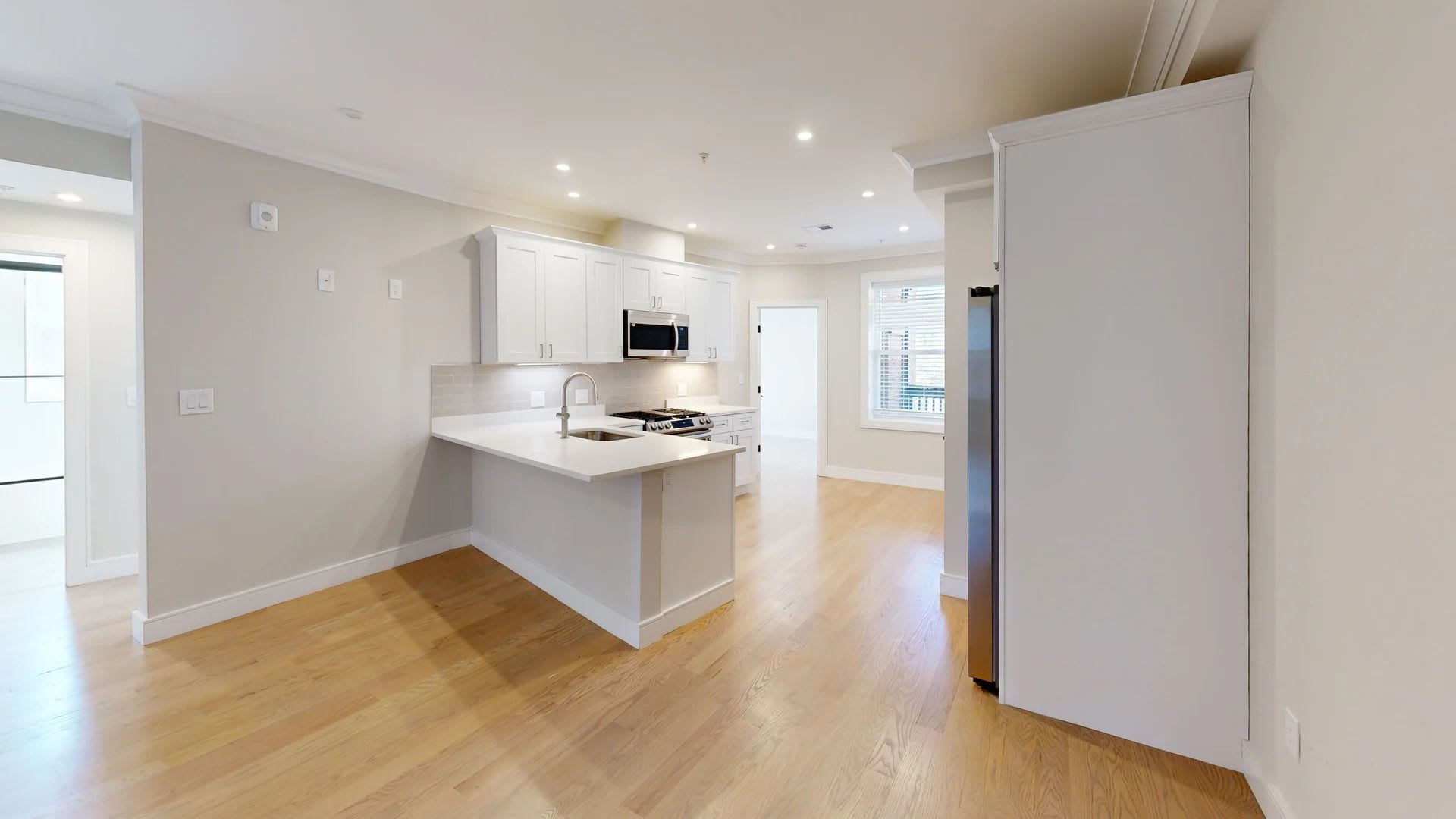 Gutted and Renovated 4 Bedroom Available (9/1/26) – photo 1