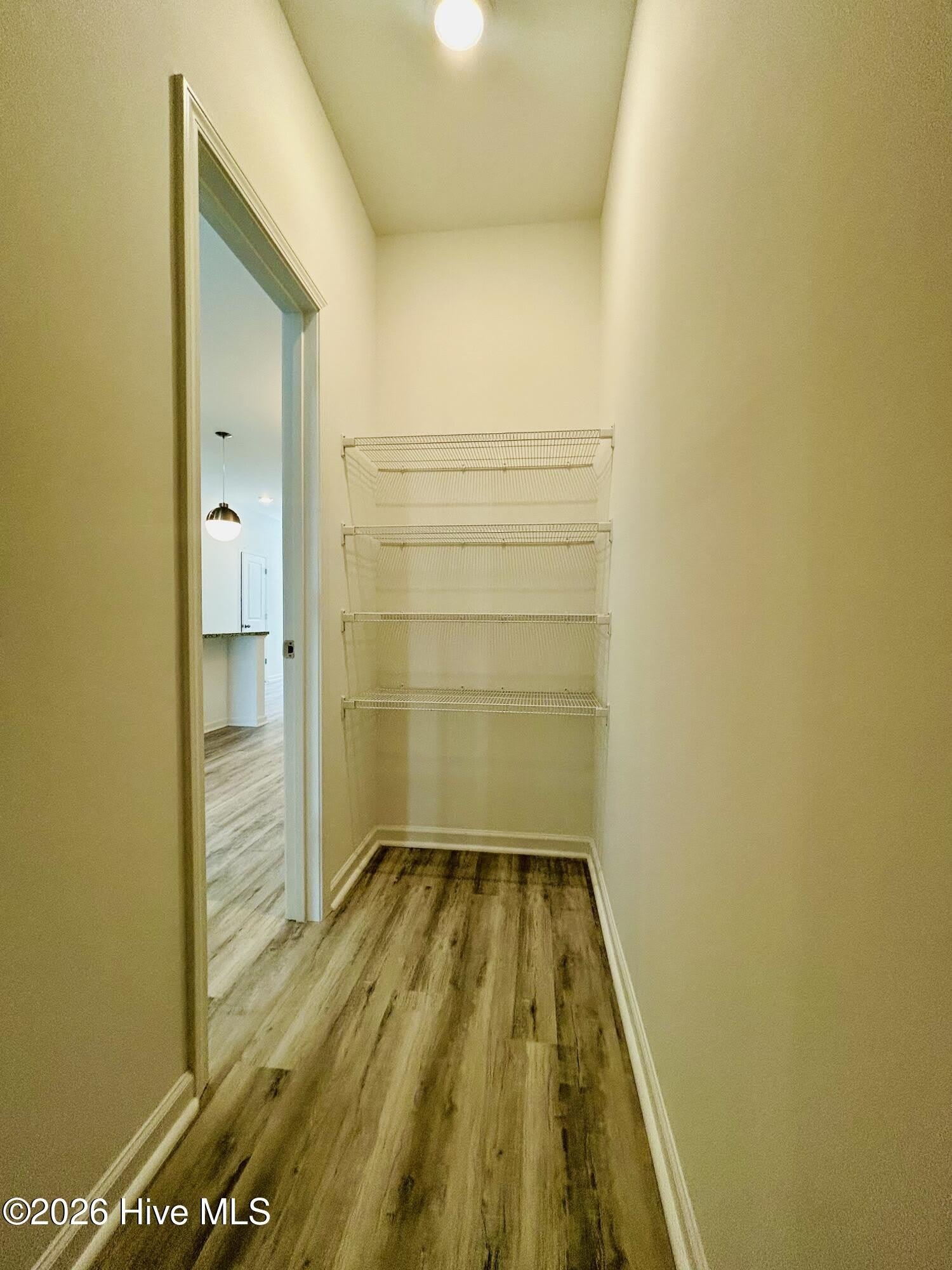 7126 Fisk Drive NE – photo 4
