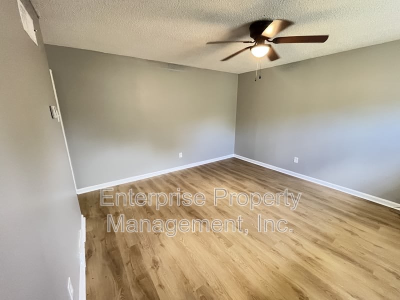 5362 Beaverton Dr – photo 2