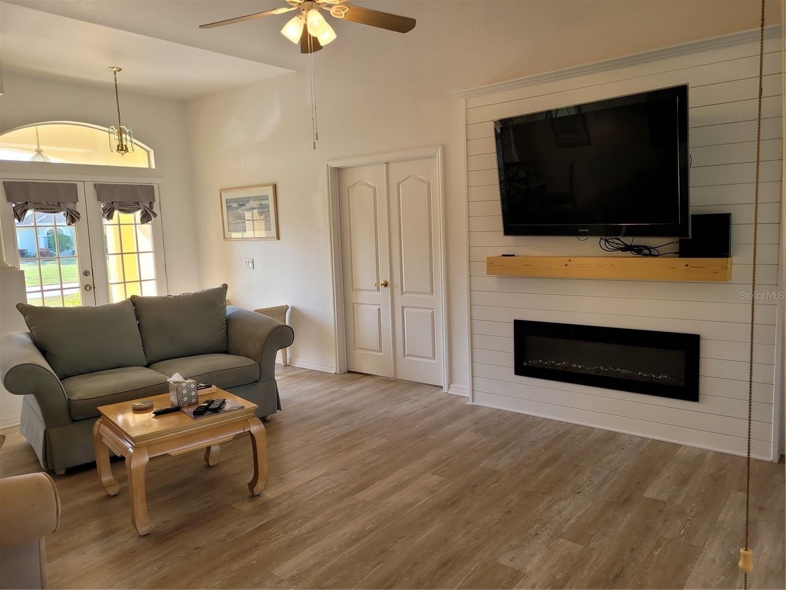 72 LONG MEADOW Court – photo 5