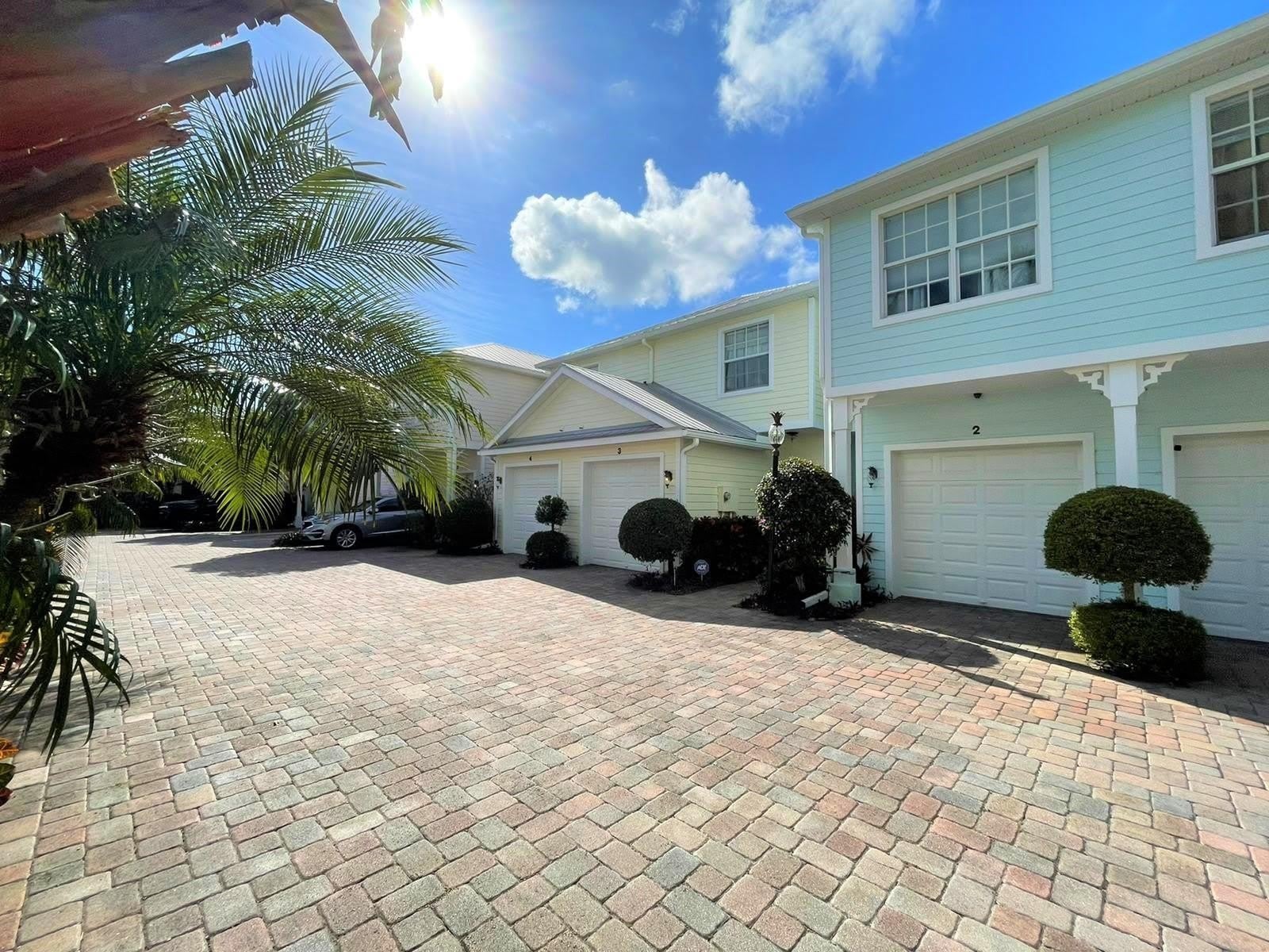 902 S Federal Highway – photo 1