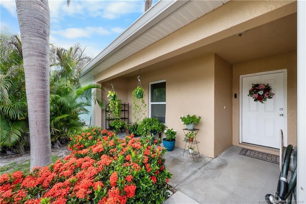 1529 NE Sunview Terrace – photo 1