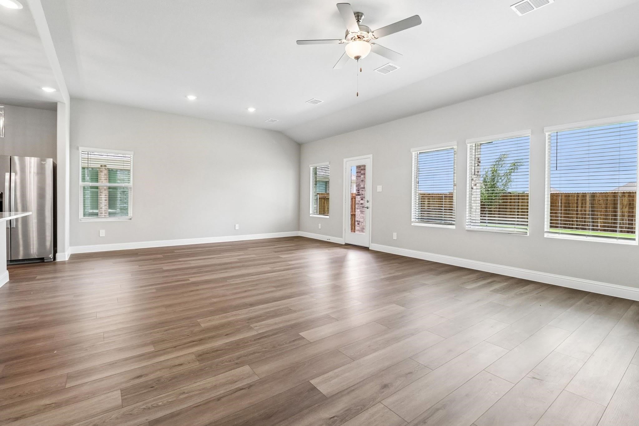 6206 Castamere Drive – photo 5