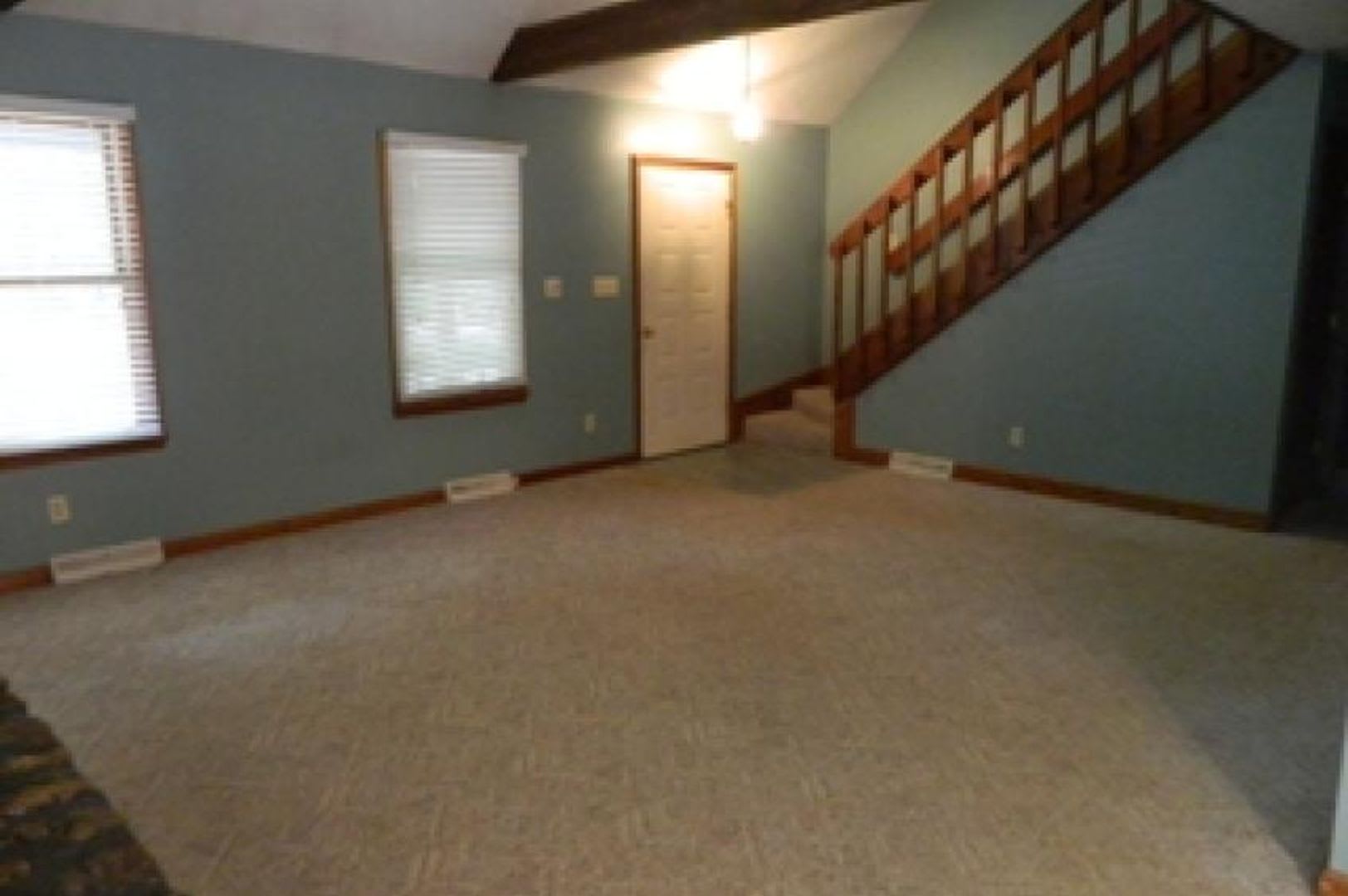 3 Bedroom House in Forest – photo 4
