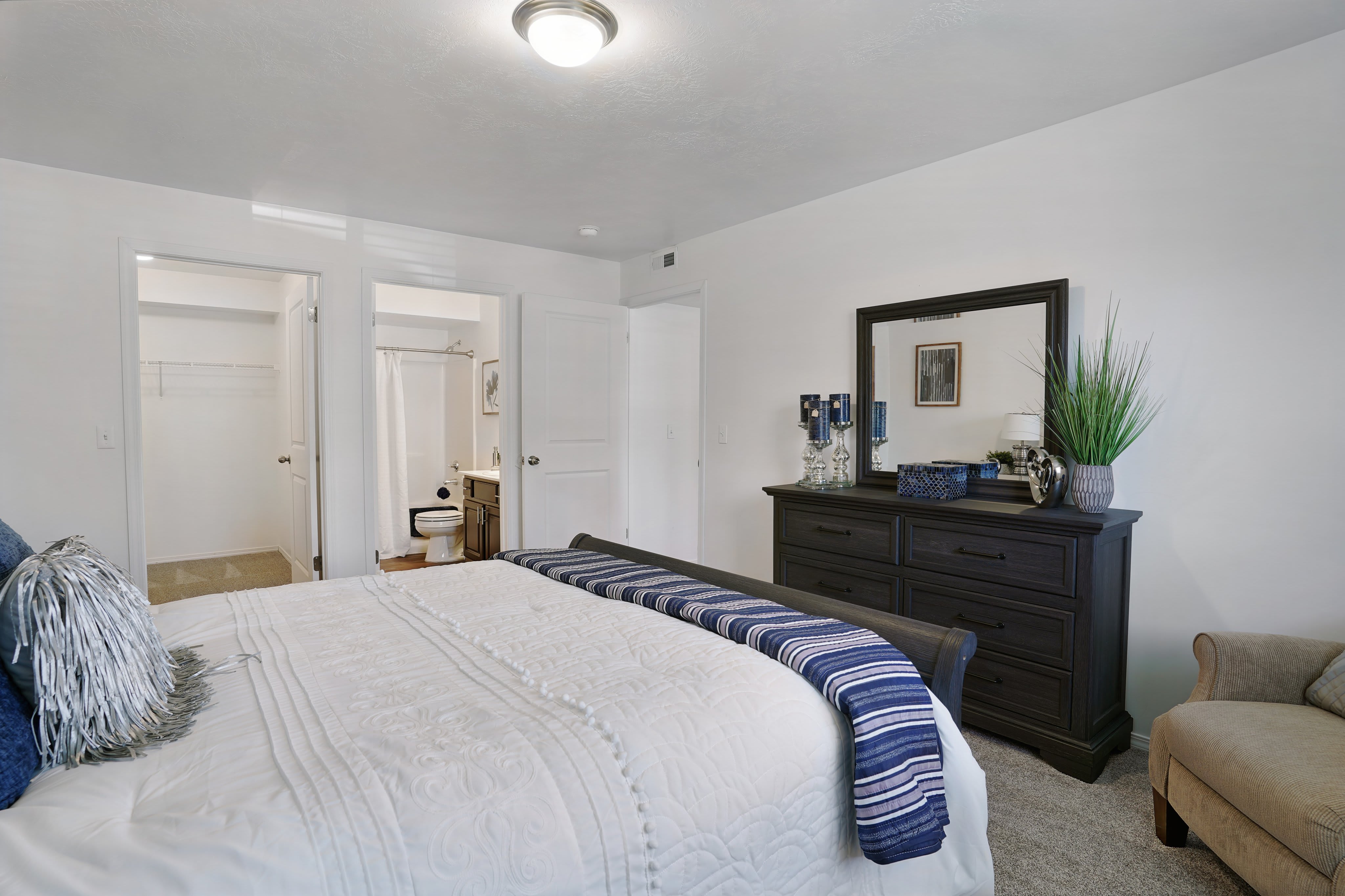 Thorneberry Apartments – photo 5