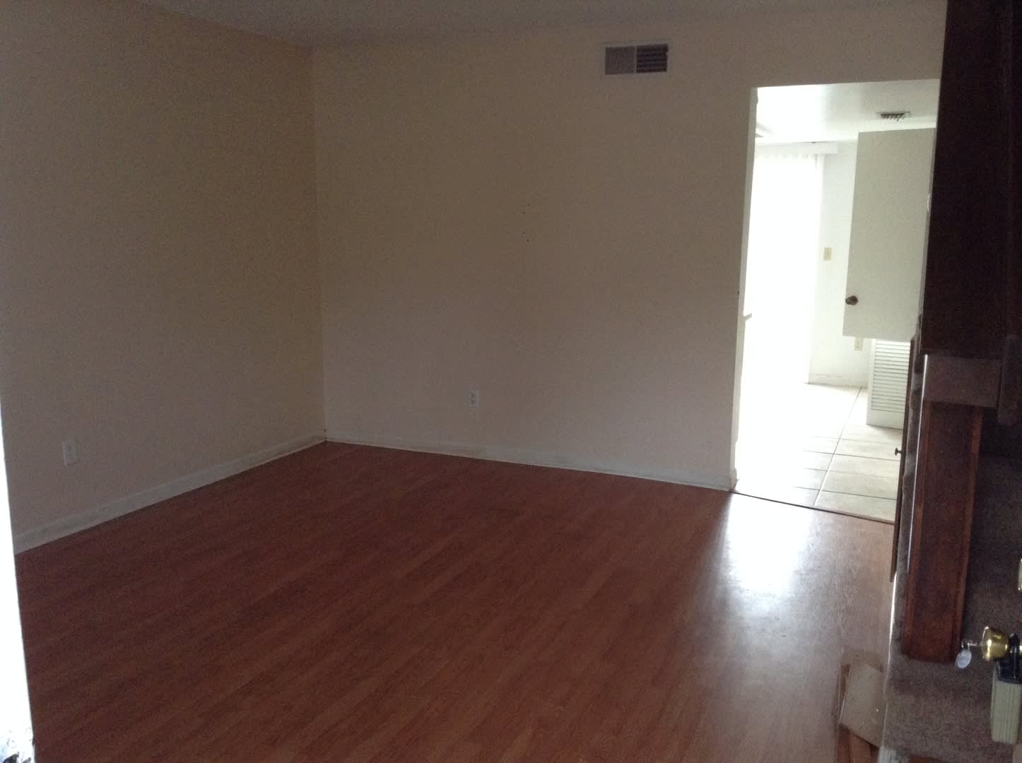 Convenient 2 Bedroom Townhome Near UCF & Full Sail – Available Now! – photo 3