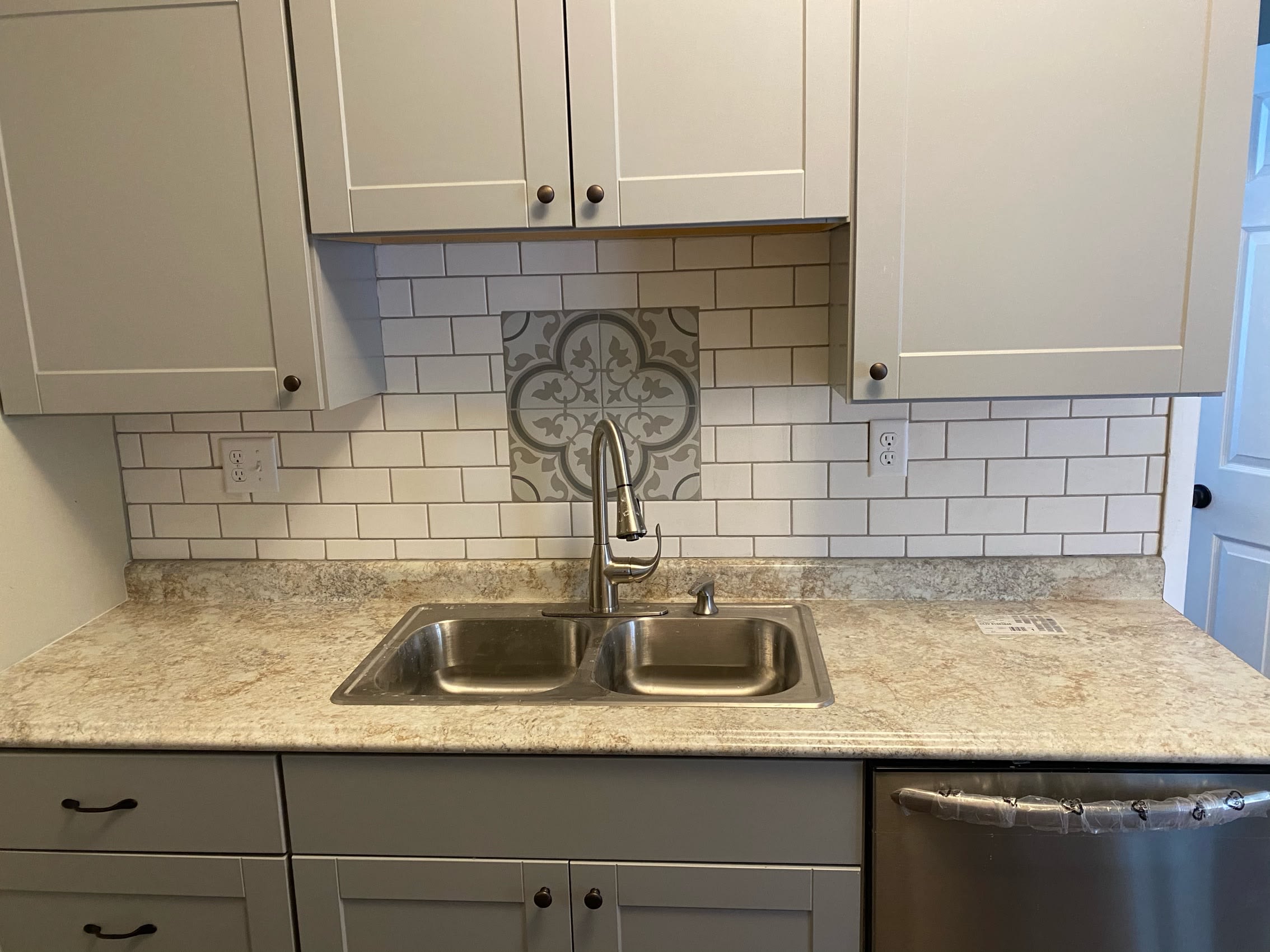 985 28th Street – photo 5