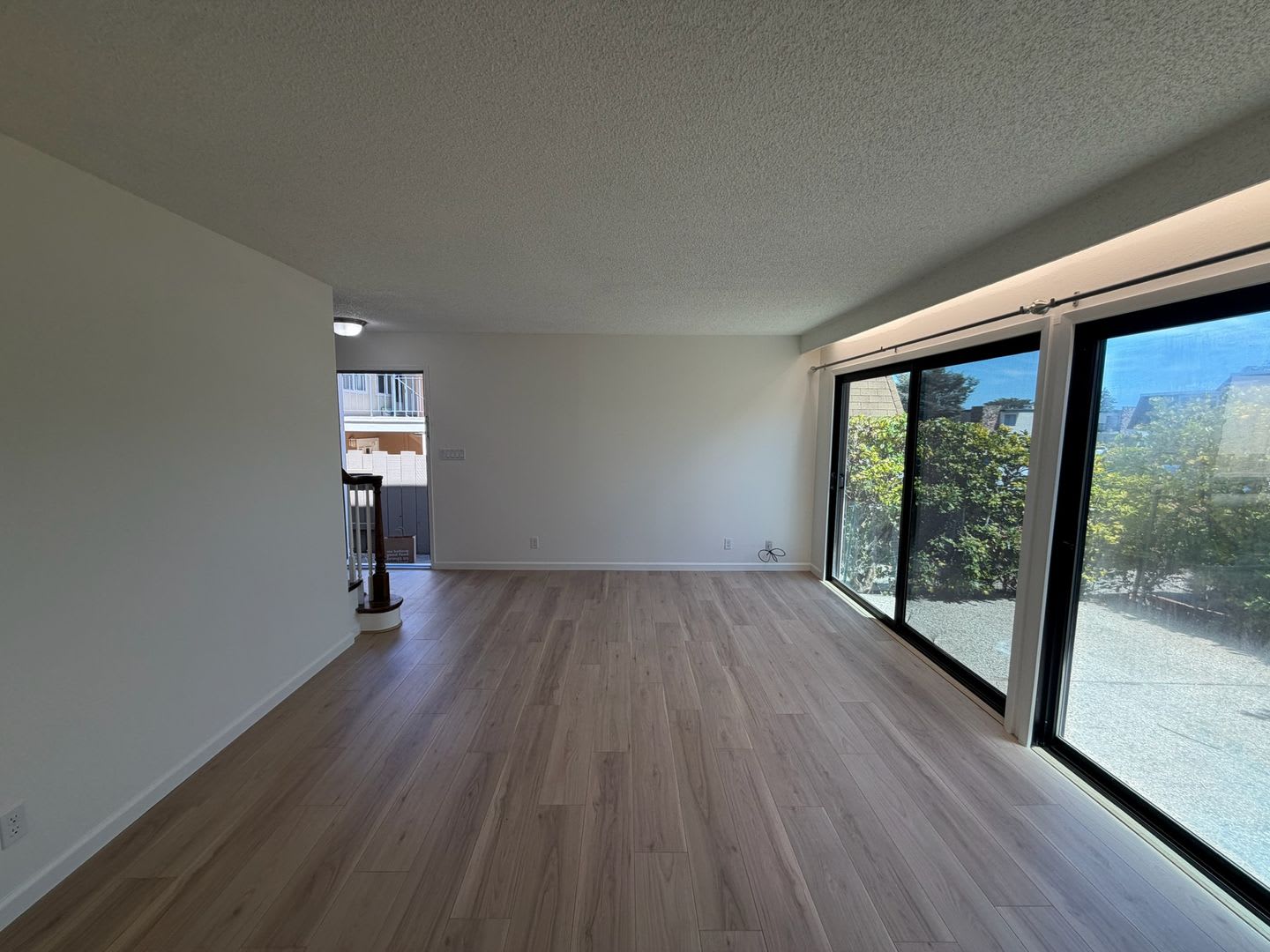 448 Richmond – photo 5