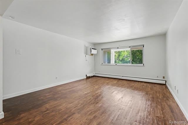 525 Fairbrook Street – photo 5