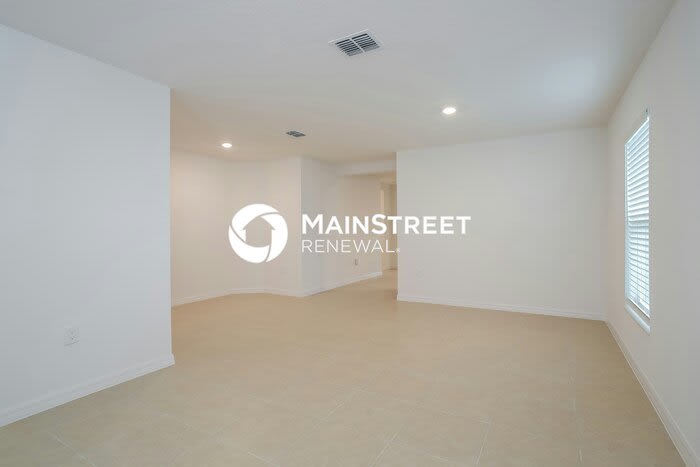 1370 Brenway Drive – photo 2