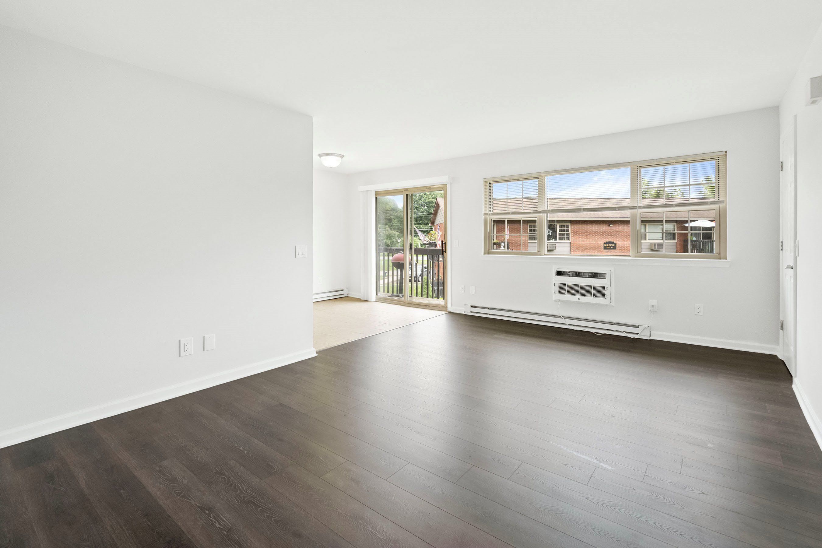 Ascot Park Apartments – photo 3
