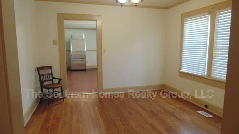 1102 Dodson Street – photo 3