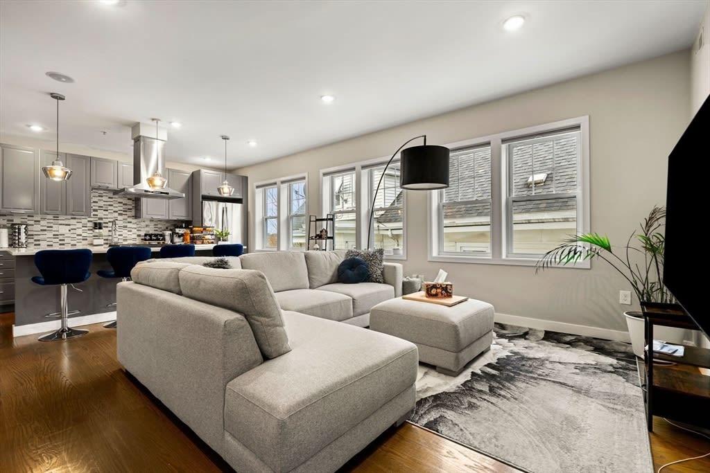 47 Sargent Street – photo 2