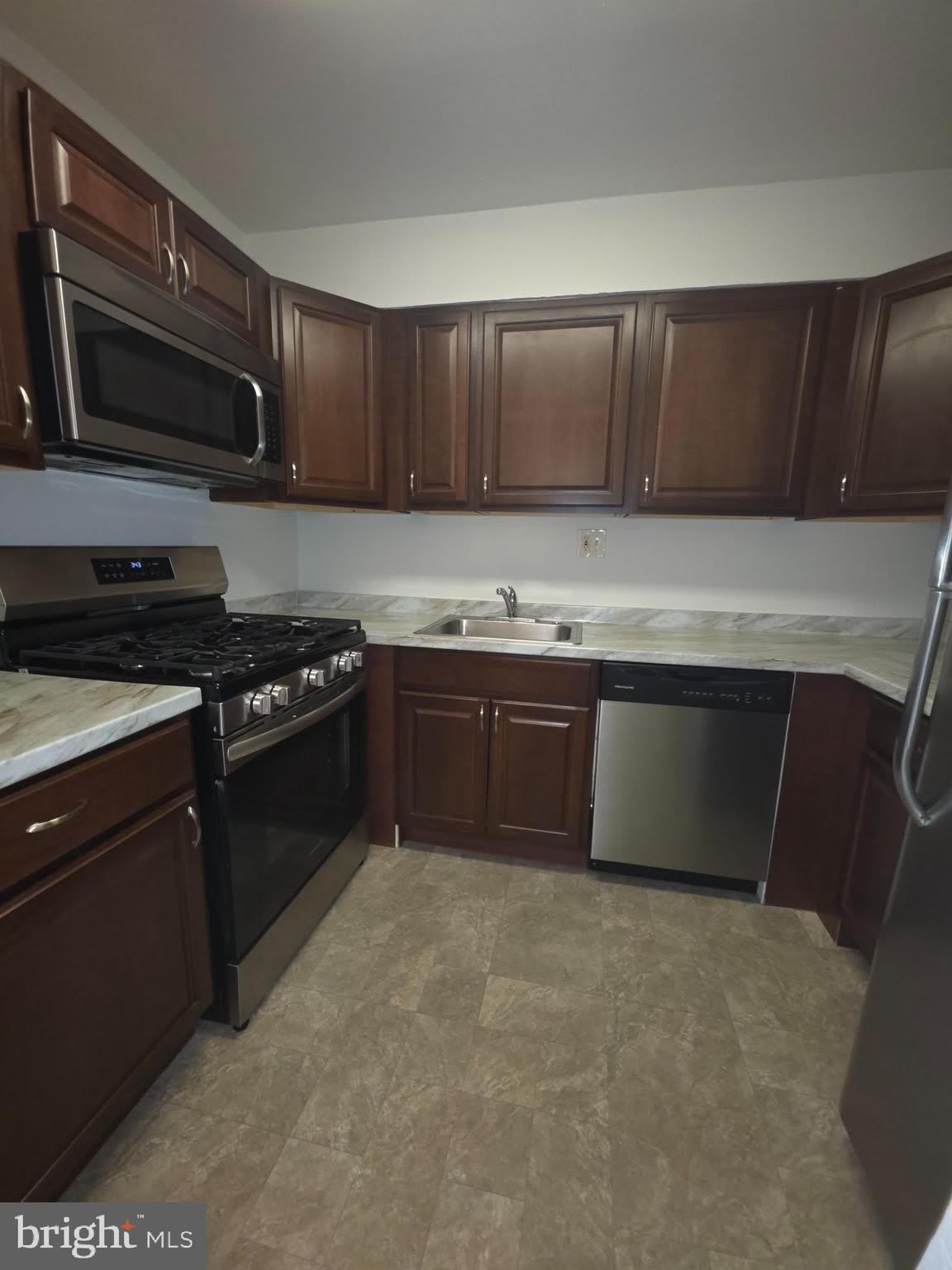 3815 SWANN Road – photo 4