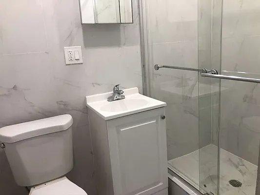 5995 Riverdale Avenue – photo 5