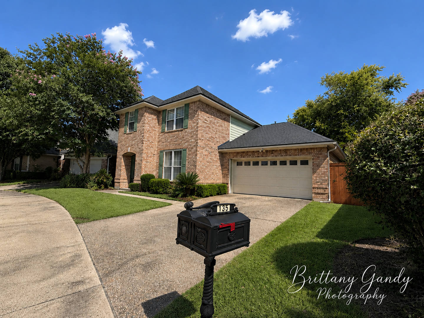 139 Hallette Dr – photo 4