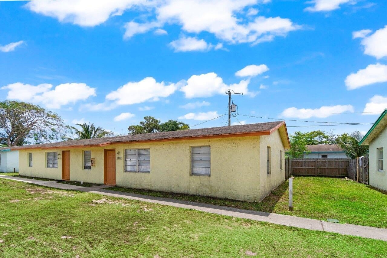 4764 Gulfstream Road – photo 2